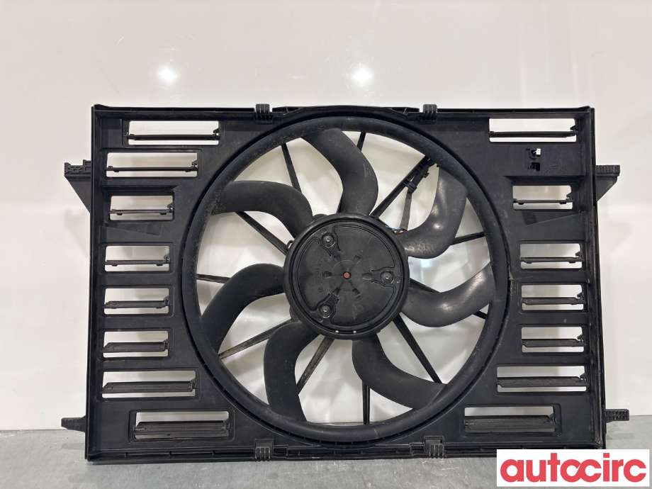 Kjølevifte til Audi A4, 2015-2019 (Type V, Fase 1) (B9) (B9) (AUDI|8W0121207B)
