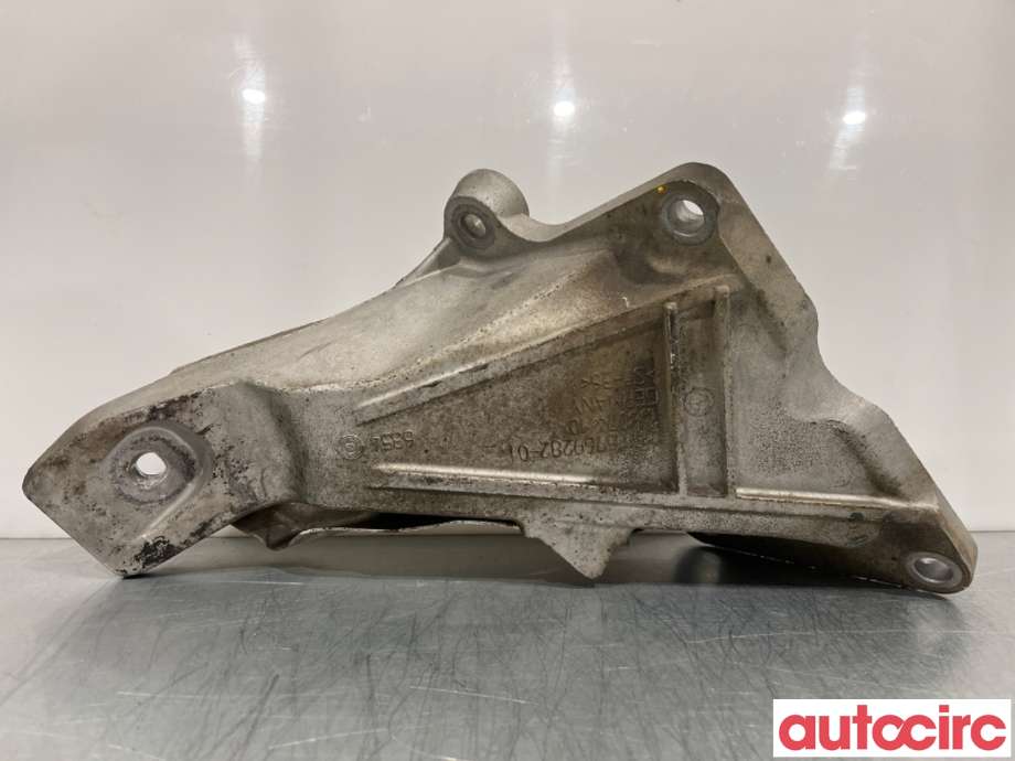 Motorfeste til BMW 5-Serie 2003-2010 (E60/E61) (E60/E61) (BMW|22116769280|)