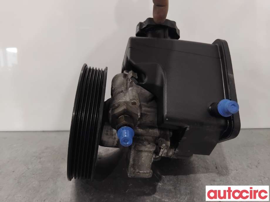 Servo pumpe mekanisk til Mercedes C-Klasse 2007-2011 (Fase 1) (W204) (W204) (MERCEDES|A0044667001|7692900538)