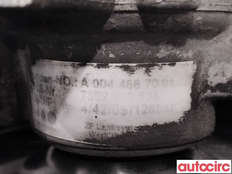 Servo pumpe mekanisk til Mercedes C-Klasse 2007-2011 (Fase 1) (W204) (W204) (MERCEDES|A0044667001|7692900538)