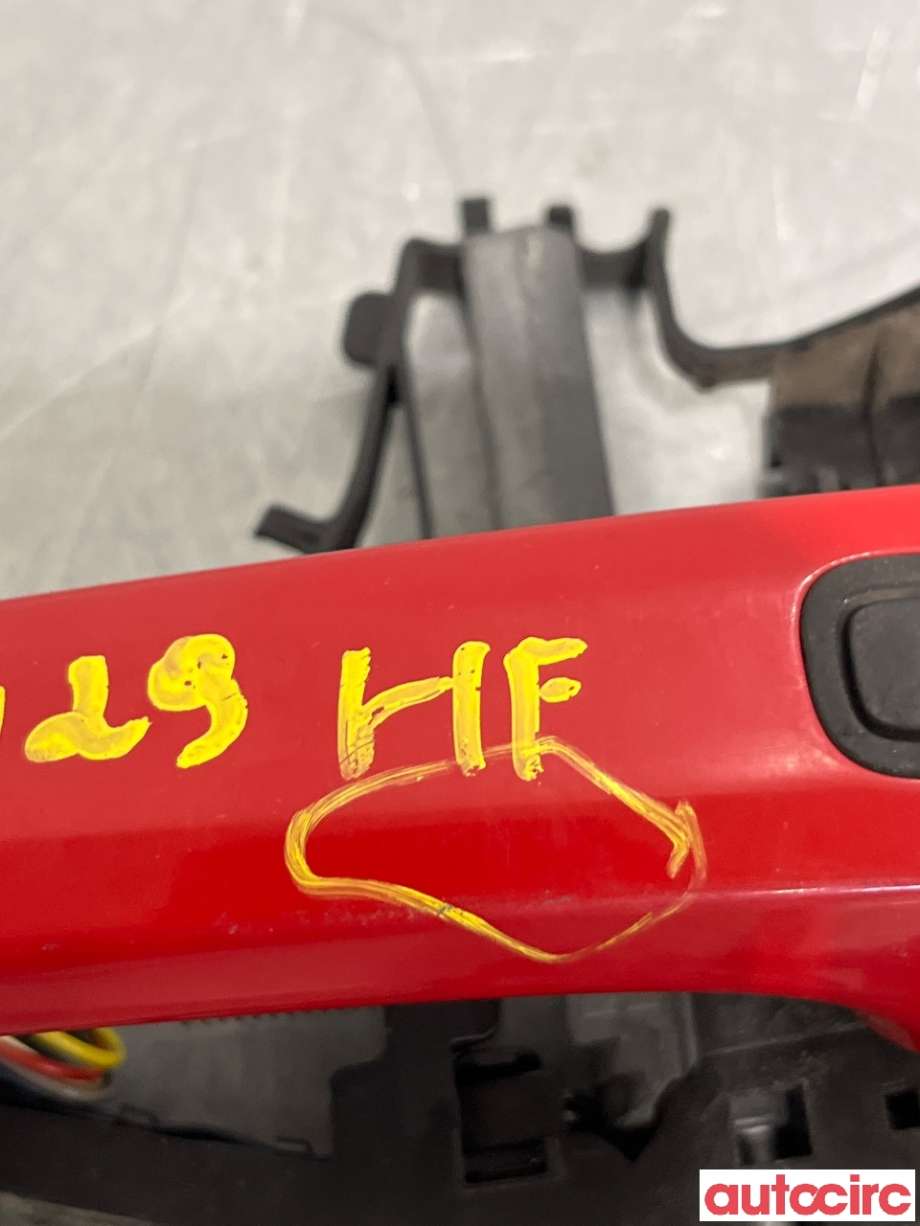 Dørhåndtak utv høyre foran til Volvo V70 2007-2013 (Type III, Fase 1)  (39873389|)