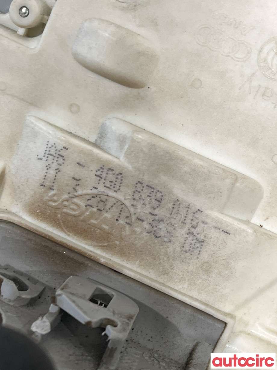 Låsekasse høyre bak til Audi A6, Allroad 2012-2014 (Type III, Fase 1) (C7) (C7) (4G0839016|)