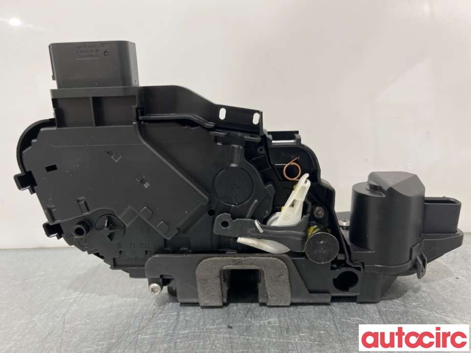 Låsekasse høyre foran til Ford Kuga 2008-2012 (Type I)  (FORD|1523317||8V4A-S21812-FA)