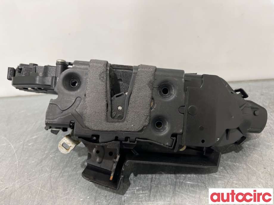 Låsekasse høyre foran til Ford Kuga 2008-2012 (Type I)  (FORD|1523317||8V4A-S21812-FA)