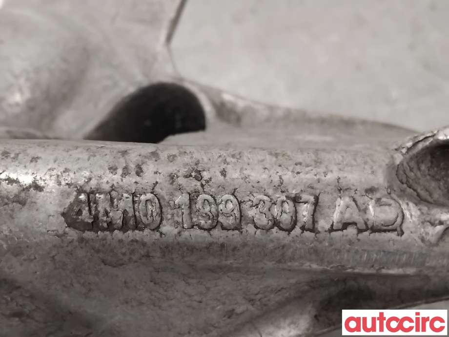 Motorfeste til Audi A4 2015-2019 (Type V, Fase 1) (B9) (B9) (AUDI|4M0199307AD|)