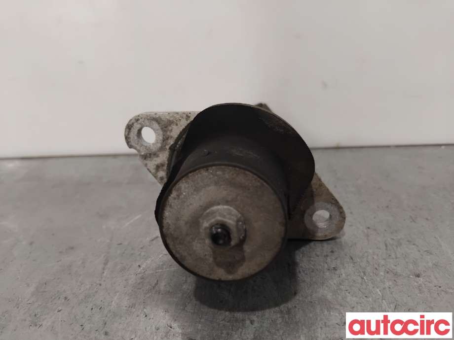Motorfeste til Audi A4 2015-2019 (Type V, Fase 1) (B9) (B9) (AUDI|4M0199870AN|)