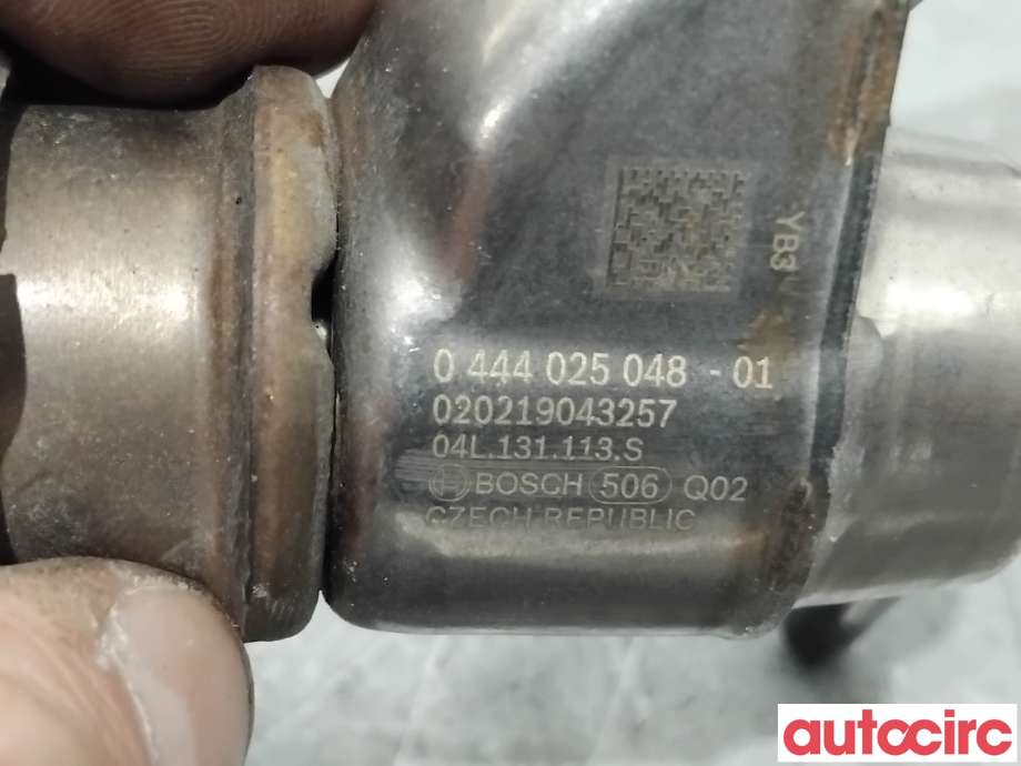 Diverse deler til Audi A4 2015-2019 (Type V, Fase 1) (B9) (B9) (AUDI|04L131113S|0444025048)