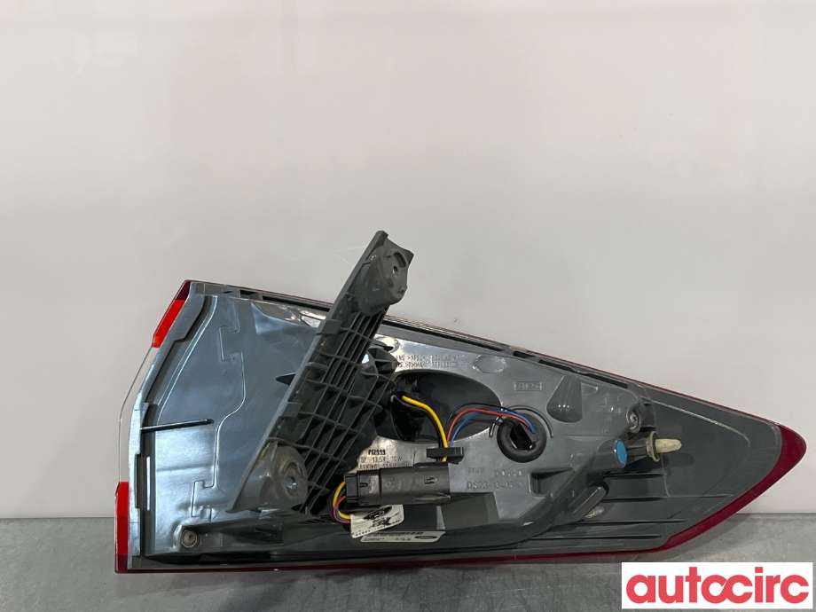 Baklykt venstre til Ford Mondeo 2014-2019 (Type V, Fase 1)  (2291532|)