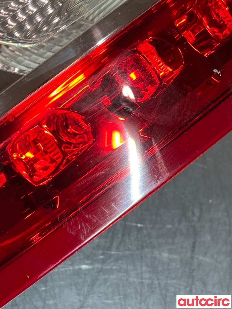 Baklykt venstre til Ford Mondeo 2014-2019 (Type V, Fase 1)  (2291532|)