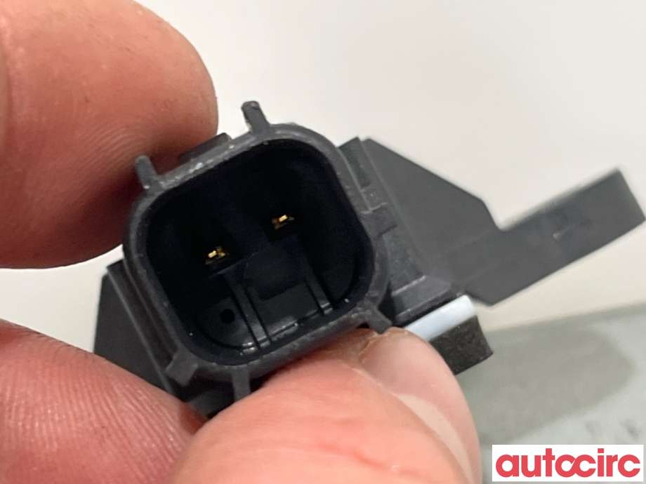 Airbag sensor venstre til Kia Sorento 2016-->> Type III  (KIA|95930S1000|641618500|95930-S1000)