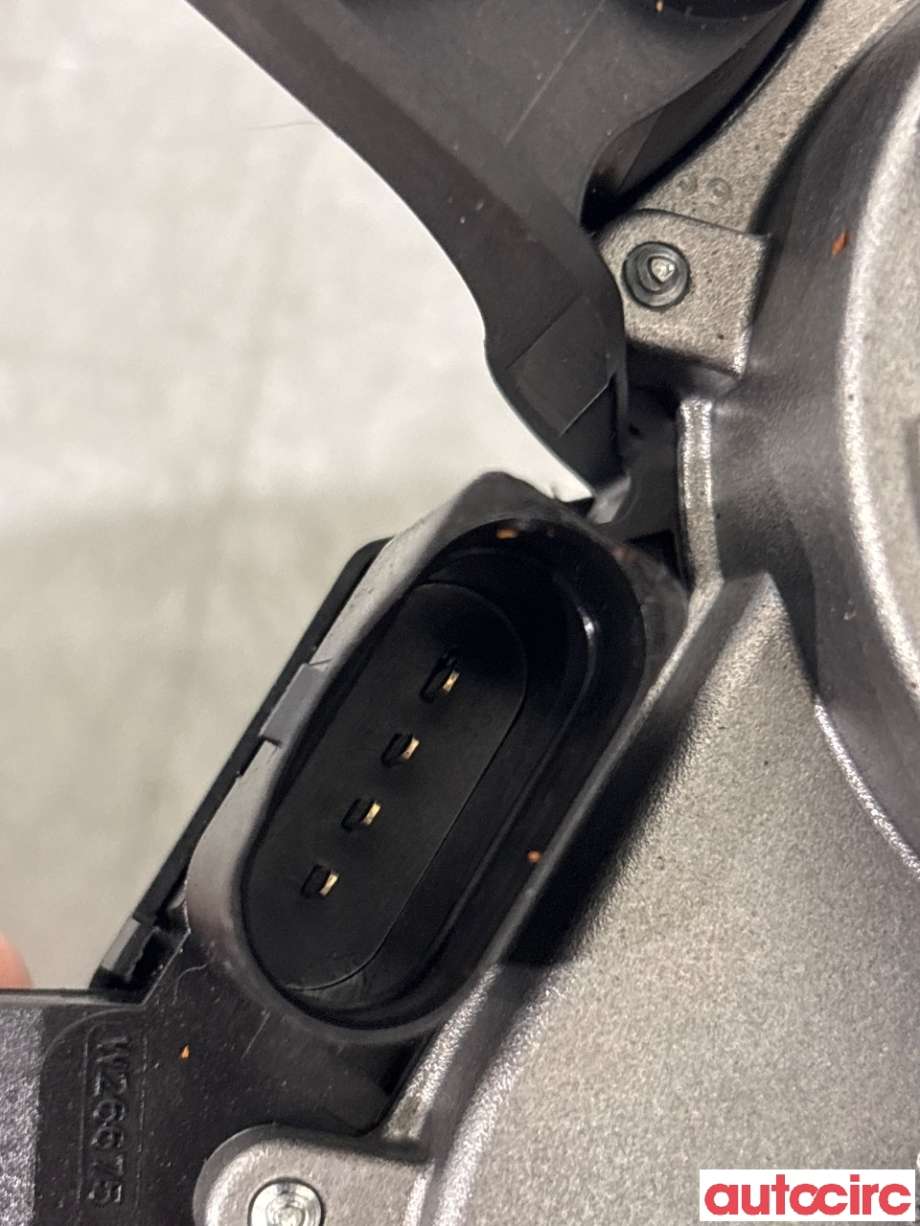 Viskermotor bakrute til Audi A4 2015-2019 (Type V, Fase 1) (B9) (B9) (AUDI|4M0955711B|)