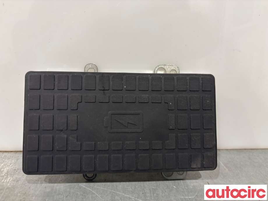 Diverse deler til Ford Explorer 2020-->>  (2660271|)