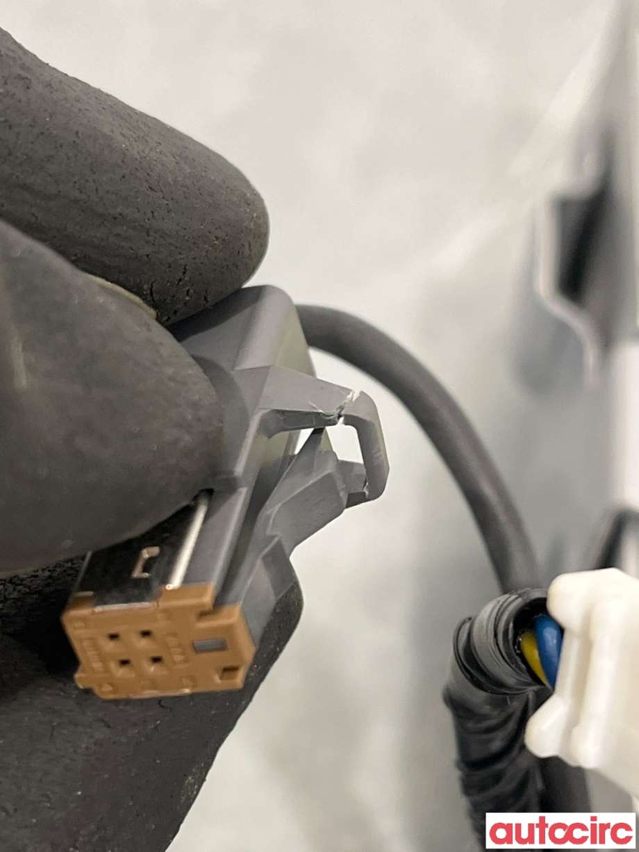 Styreenhet bluetooth til Mazda 6 2015-2018 (Type III, Fase 2)  (KDRM-66-9C0A|)