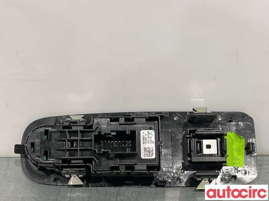 Bryter ruteheis til Peugeot Partner 2019-->> (Type III)  (98329368ZD|)
