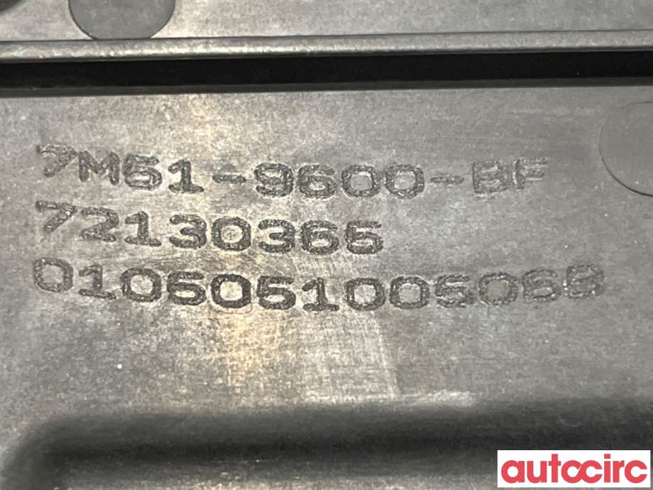 Luftfilterboks til Ford Kuga 2008-2012 (Type I)  (FORD|1915027||7M61-8600-BF)