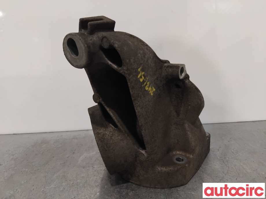 Motorfeste til Mercedes E-Klasse 2006-2009 (Fase 2) (W211) (W211) (MERCEDES|A6462230504|)