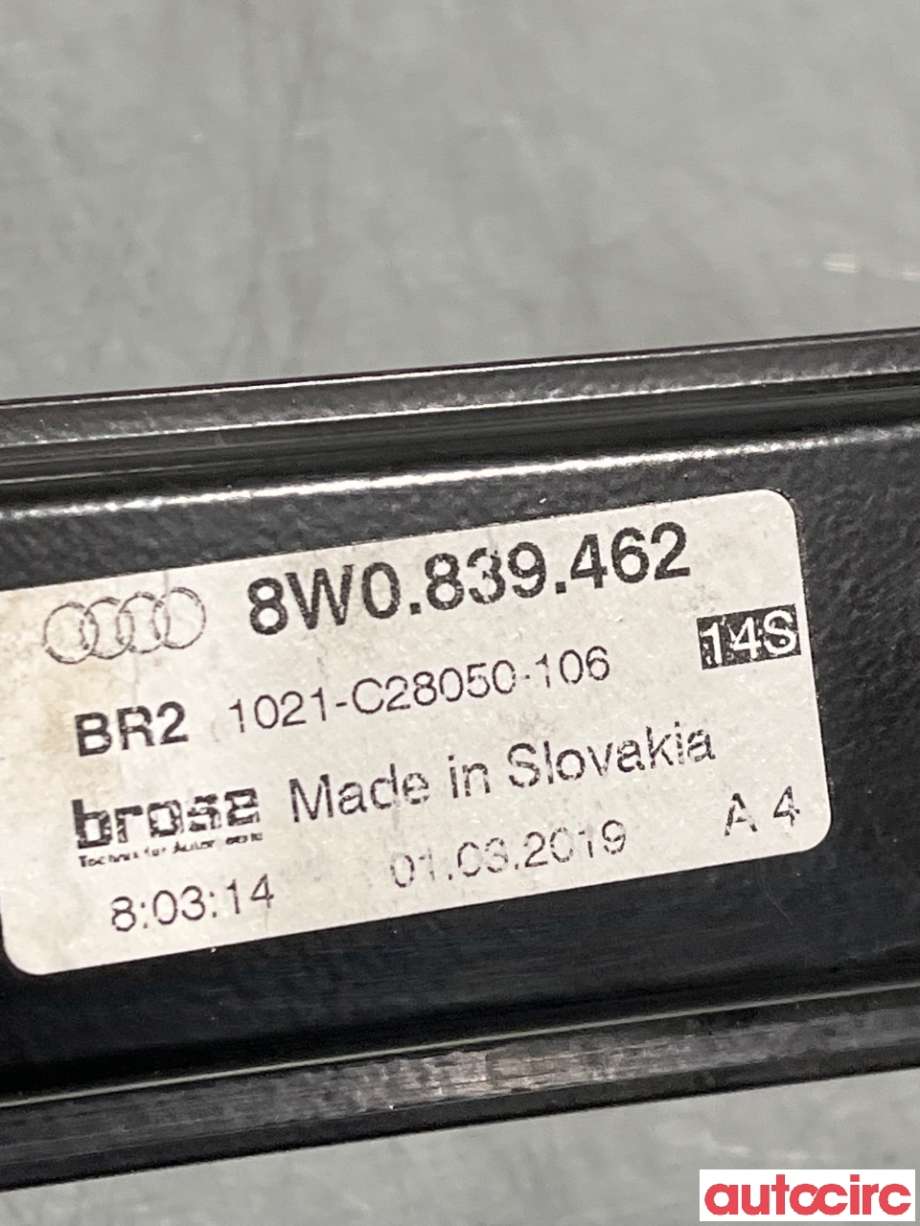 Ruteheis til Audi A4 2015-2019 (Type V, Fase 1) (B9) (B9) (8W0839462A|)