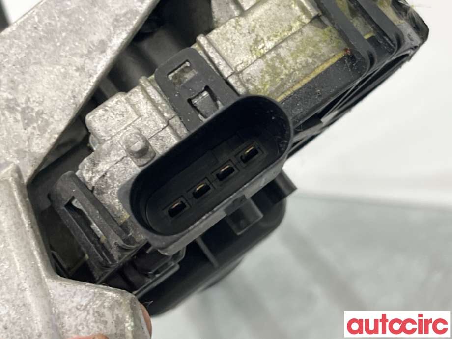 Viskermotor frontrute til Ford Kuga 2008-2012 (Type I)  (FORD|1709010|0390243067|8V41-17504-AD)