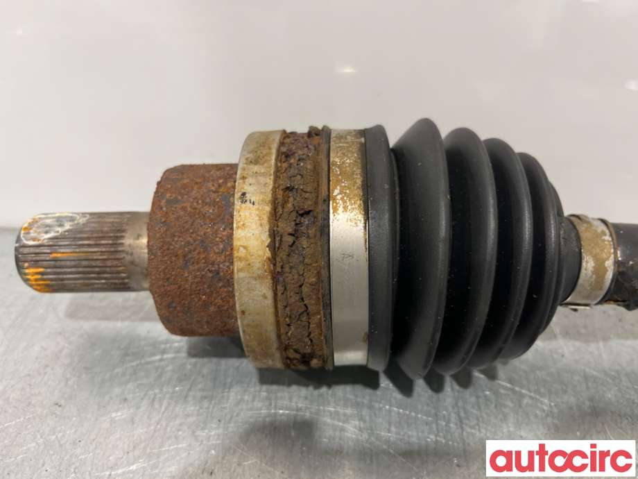 Drivaksel høyre bak til Ford Kuga 2008-2012 (Type I)  (FORD|1838456|)