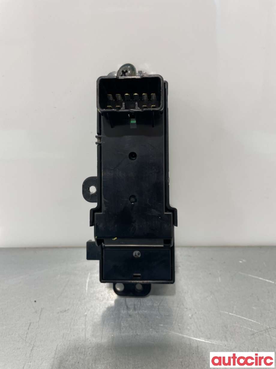 Bryter setevarme til Kia Sportage 2010-2016 (Type III)  (KIA|933303W000WK||93330-3W000WK)