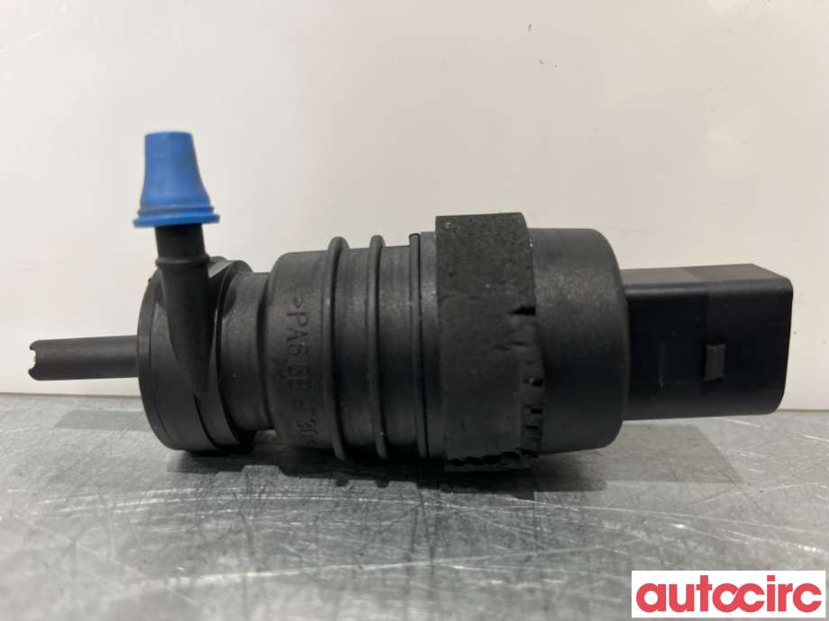 Spylerpumpe bak til Mercedes G-Wagen, 1990-->> (W463) (W463) (MERCEDES|A2108690821)