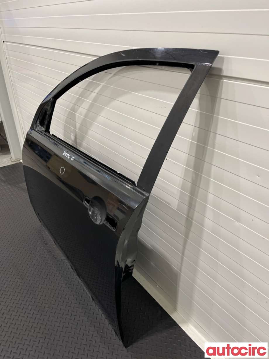 Dør venstre foran til Nissan Qashqai 2010-2014 (Type I, Fase 2) (NISSAN|H0101JD0MD|)