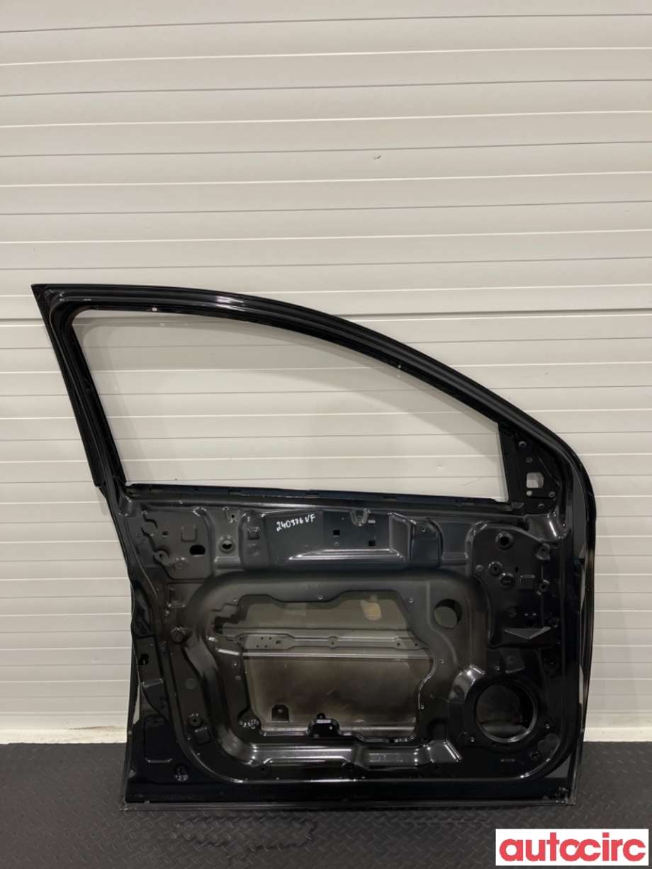 Dør venstre foran til Nissan Qashqai 2010-2014 (Type I, Fase 2) (NISSAN|H0101JD0MD|)