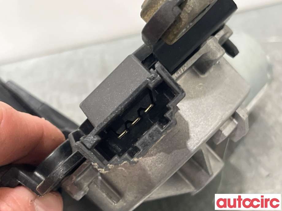 Viskermotor bakrute til Mercedes C-Klasse 2018-2021 (Fase 2) (W205) (W205) (MERCEDES|A2059063400|W000060243)