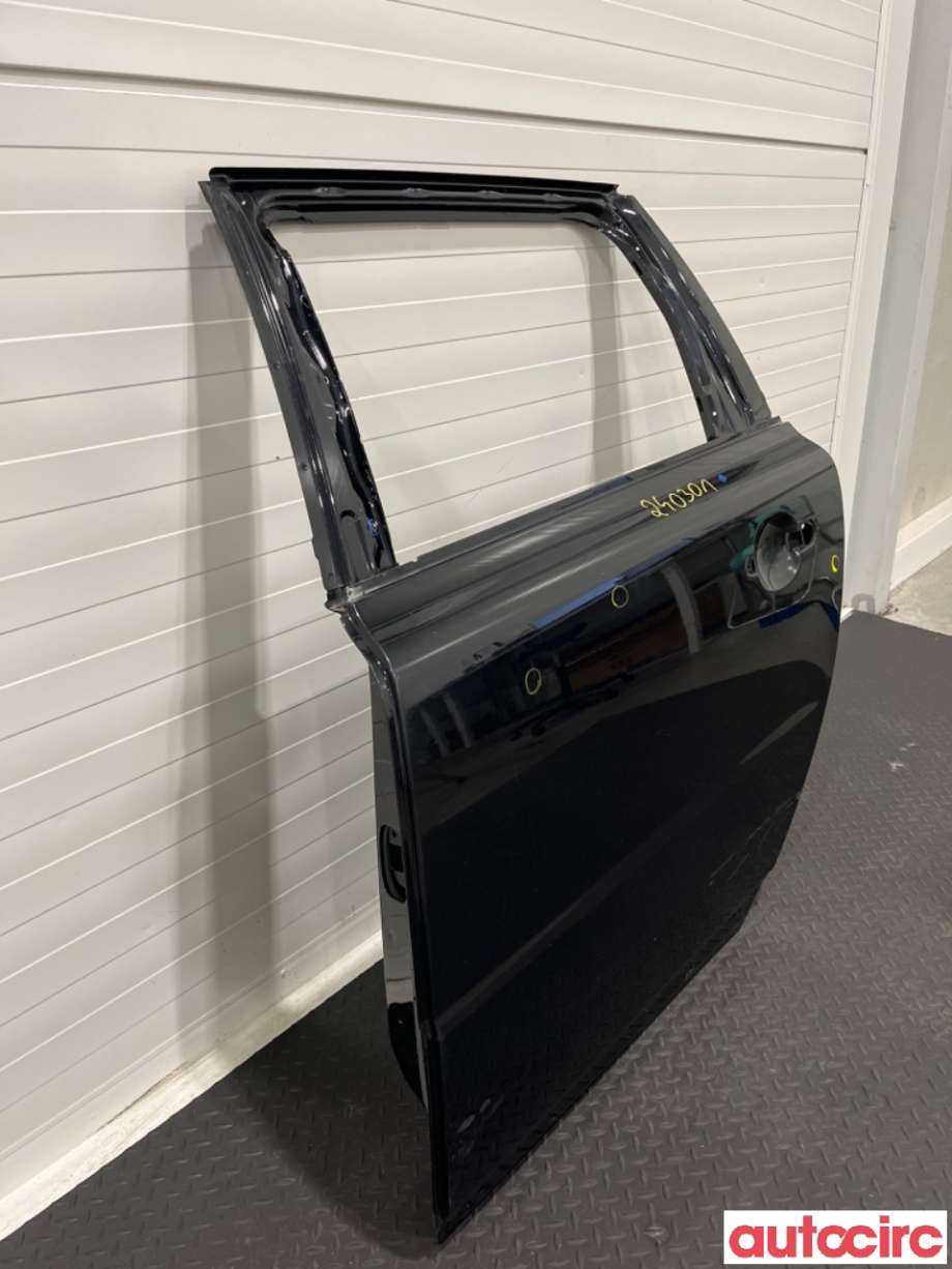 Dør venstre bak til Volvo XC70 2008-2013 (Type II, Fase 1)  (VOLVO|31335625|)
