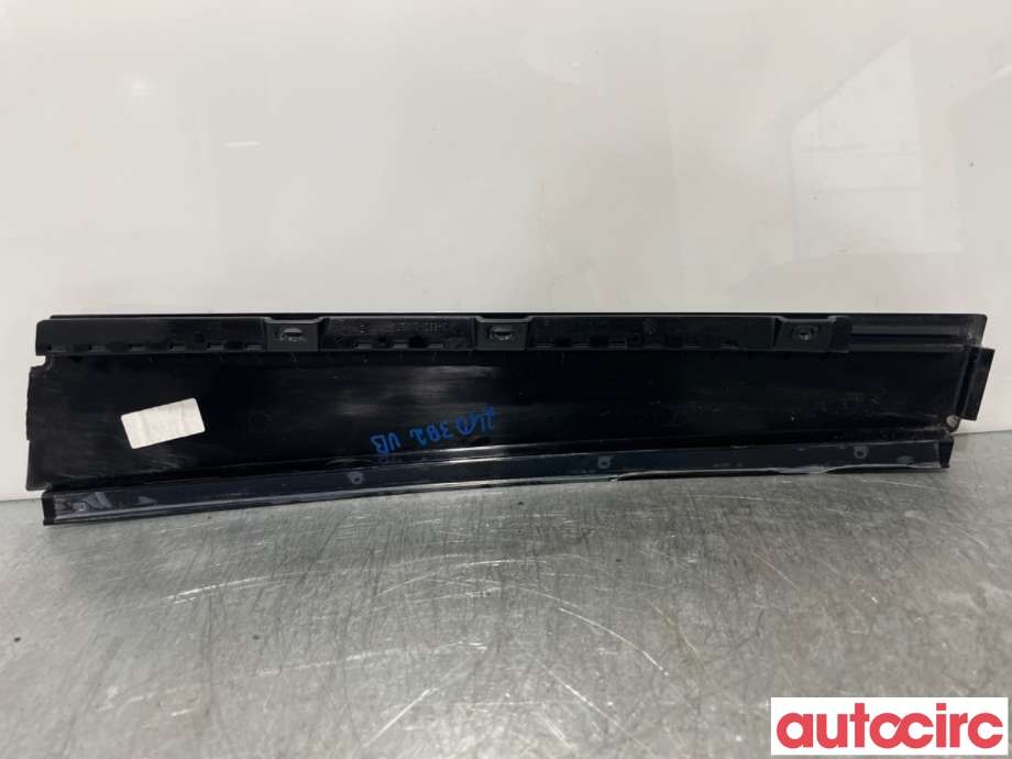 Lister til VW Golf VI 2008-2012  (VOLKSWAGEN|5K6839901B|)