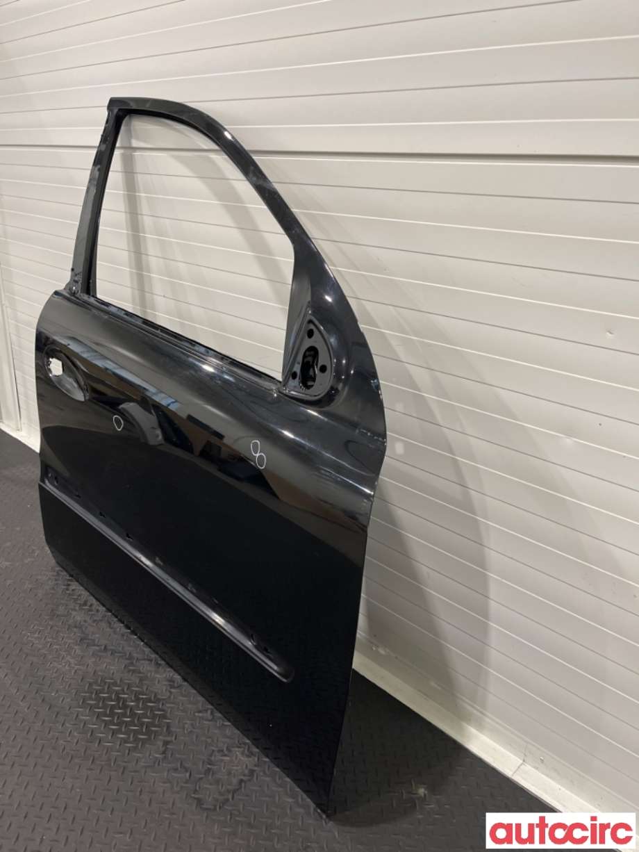 Dør høyre foran til Mercedes GL 2006-2012 (X164) (X164) (MERCEDES|A1647201005|)