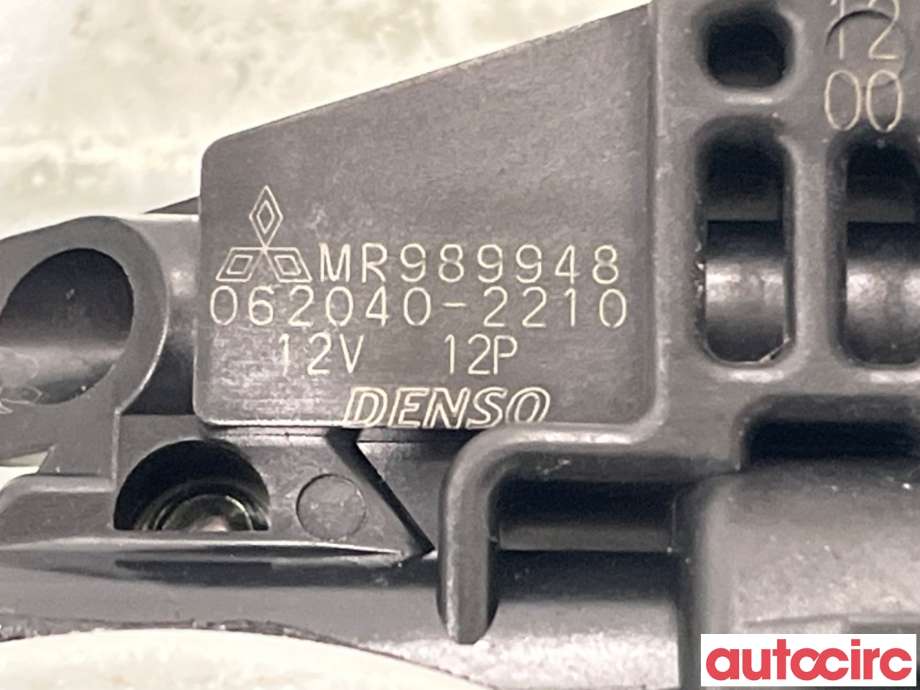 Ruteheis venstre foran til Mitsubishi Pajero 2007-2016 (Type IV, Fase 1)  (MITSUBISHI|MR989948|062040-2210)