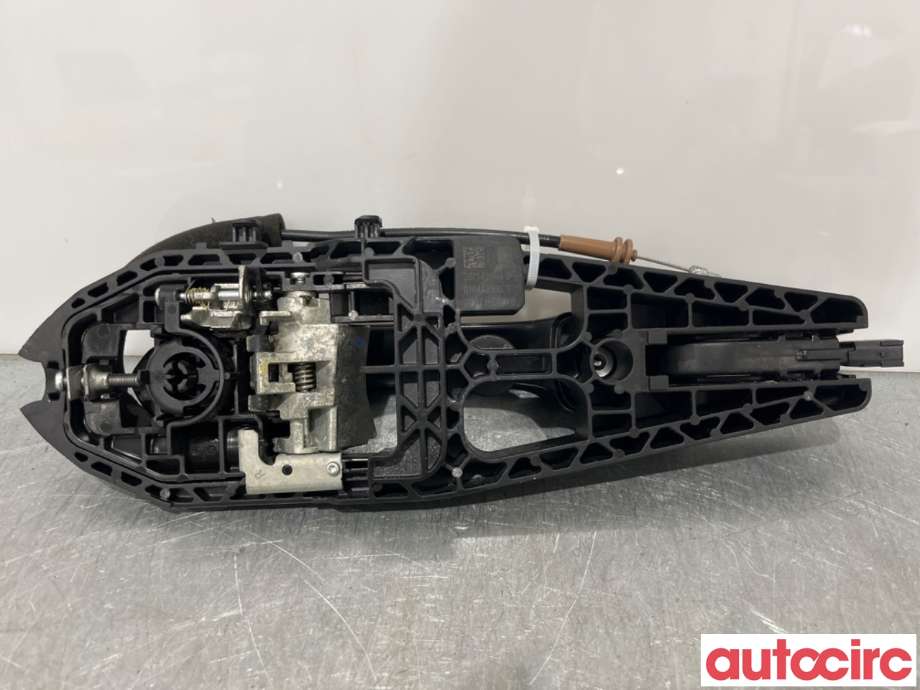 Dørhåndtak utv høyre foran til Ford Mondeo 2014-2019 (Type V, Fase 1)  (FORD|2201352|DS73-F22464-BF|2364662)