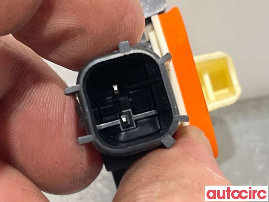 Airbag sensor høyre til Ford Mondeo 2014-2019 (Type V, Fase 1)  (FORD|2165458||F2GT-14C676-AA)