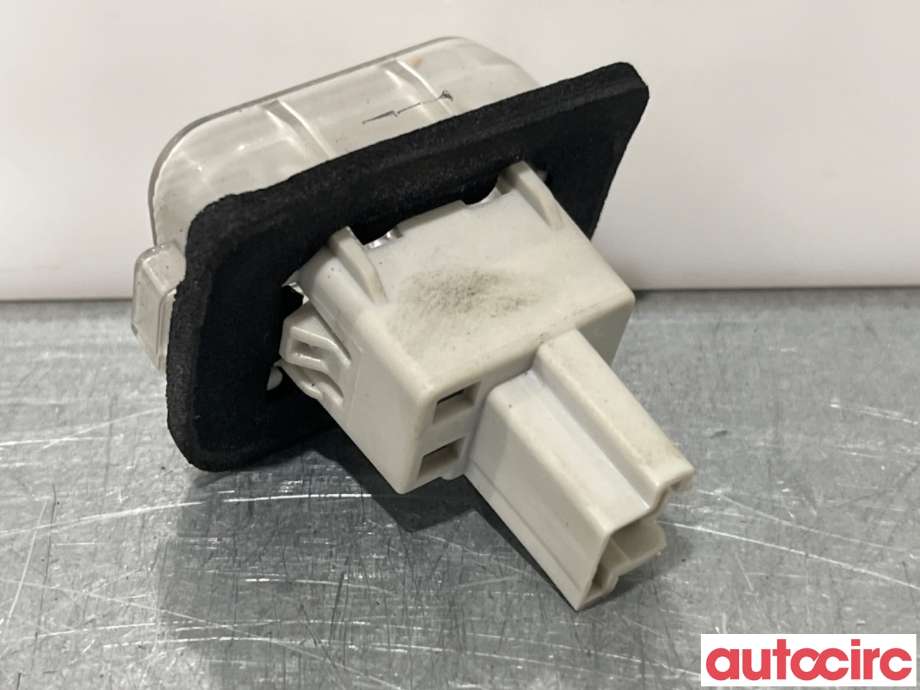 Skiltlys til Mazda 6 2013-2015 (Type III, Fase 1)  (MAZDA|GHK1-51-270B|)