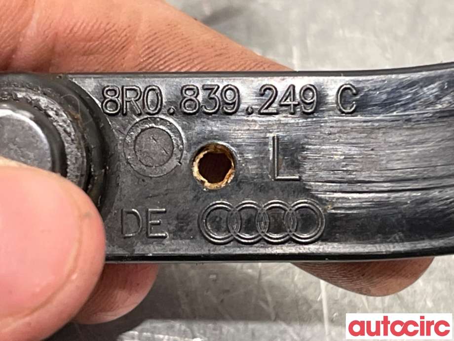 Dørstopper til Audi Q5 2008-2012 (Type I, Fase 1)  (AUDI|8R0839249E|8R0839249C|8R0839249F)