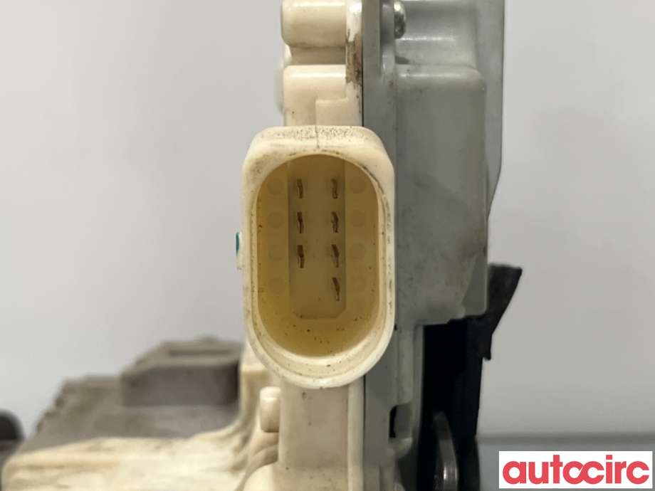 Låsekasse høyre foran til Audi Q5 2008-2012 (Type I, Fase 1)  (AUDI|8J1837016A|)