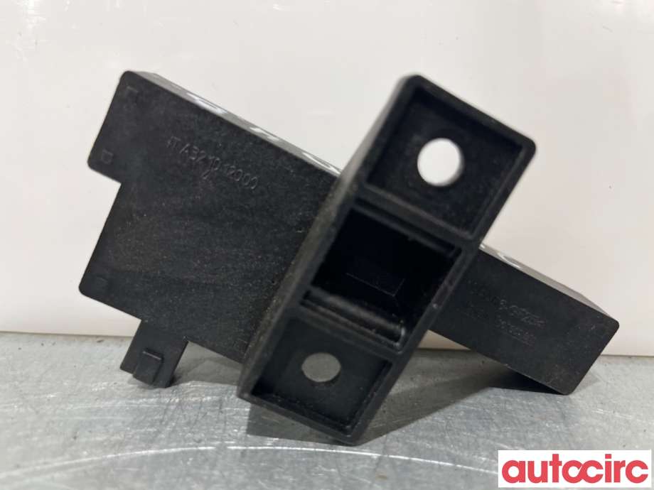 Diverse deler til Audi Q5 2008-2012 (Type I, Fase 1)  (AUDI|8K0907247|33542221)