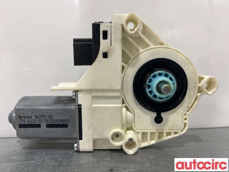 Ruteheis venstre foran til Audi Q5 2008-2012 (Type I, Fase 1)  (AUDI|8T0959801A|1101-965576-100|8K0959801)