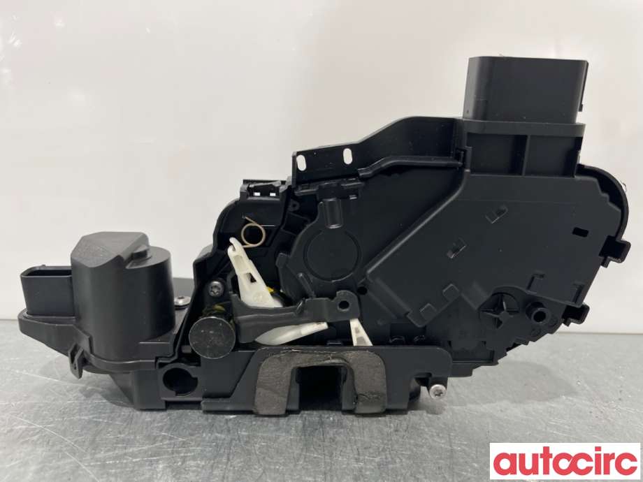Låsekasse venstre foran til Ford Kuga 2008-2012 (Type I) (FORD|1523321||8V4A-S21813-BA)