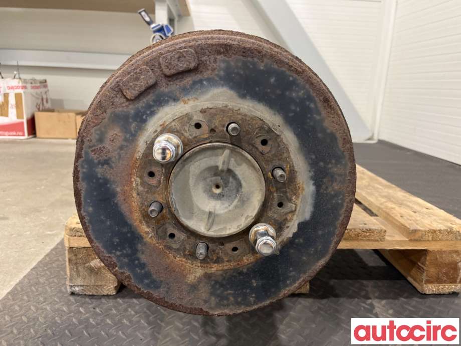 Bakaksel til Toyota Hilux 2016-2020  (TOYOTA|411100K840|)