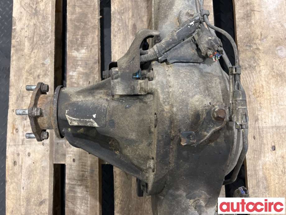 Bakaksel til Toyota Hilux 2016-2020  (TOYOTA|411100K840|)