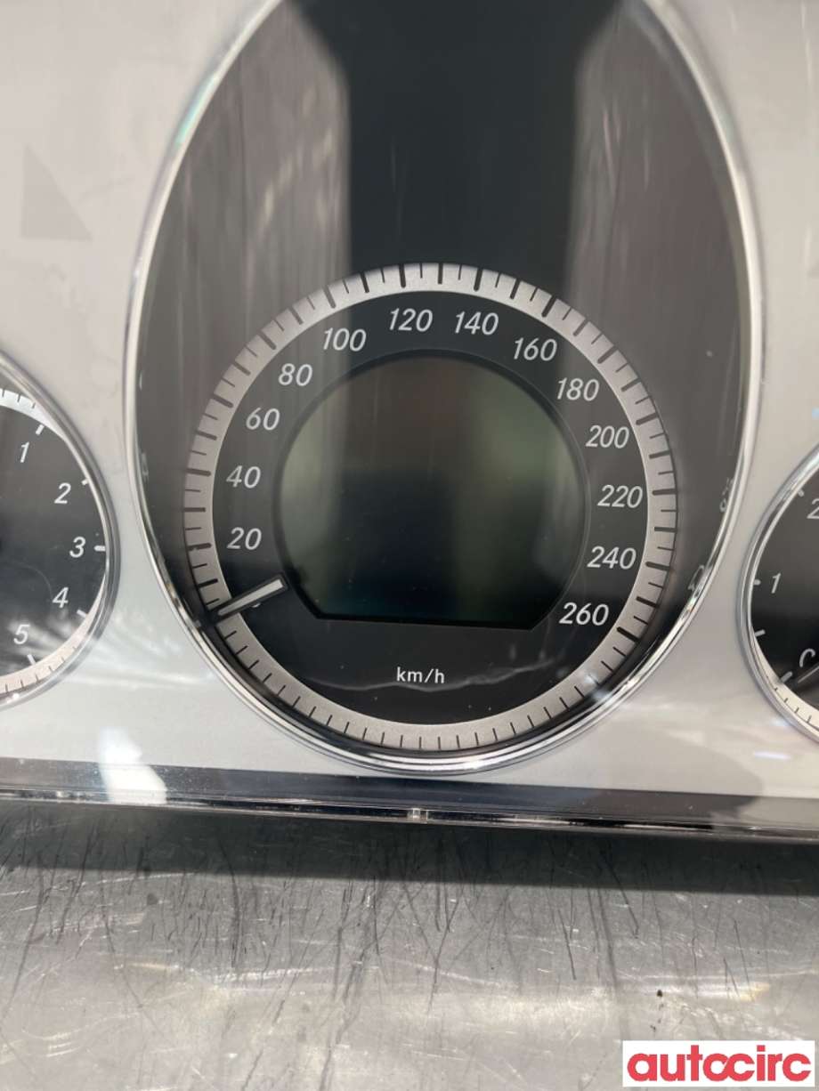 Instrumentpanel til Mercedes E-Klasse 2009-2013 (Fase 1) (W212) (W212) (MERCEDES|A2129001810|A2C53416488|A2129003010)