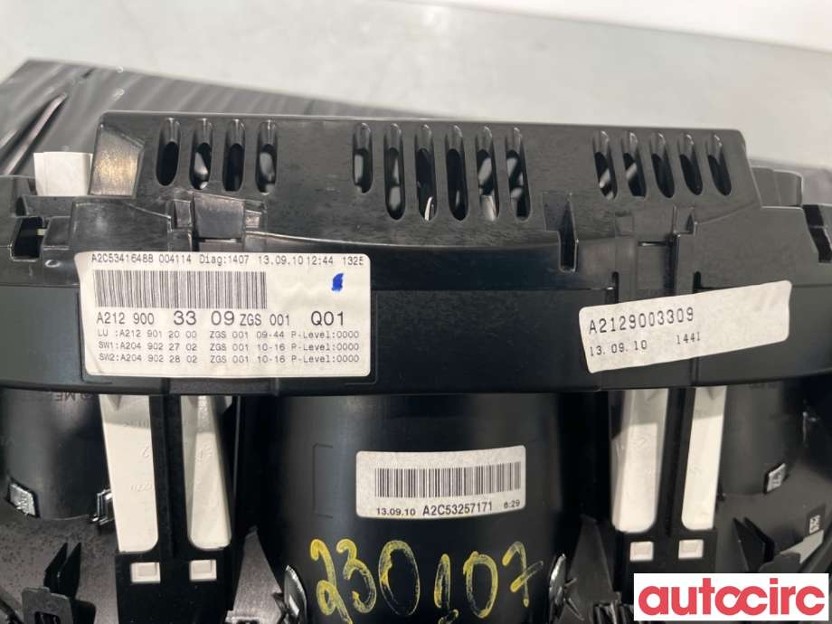 Instrumentpanel til Mercedes E-Klasse 2009-2013 (Fase 1) (W212) (W212) (MERCEDES|A2129001810|A2C53416488|A2129003010)