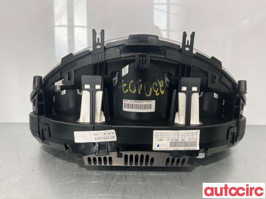 Instrumentpanel til Mercedes E-Klasse 2009-2013 (Fase 1) (W212) (W212) (MERCEDES|A2129001810|A2C53416488|A2129003010)