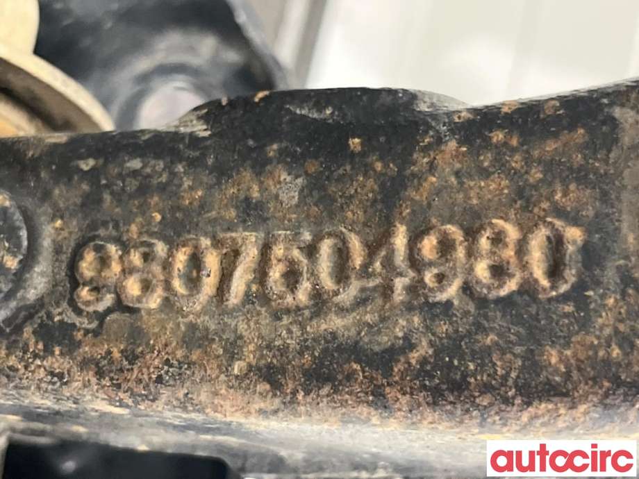 Hjulspindel høyre bak til Toyota Proace 2016-->> (Type II)  (TOYOTA|SU001A6617||9807504980)