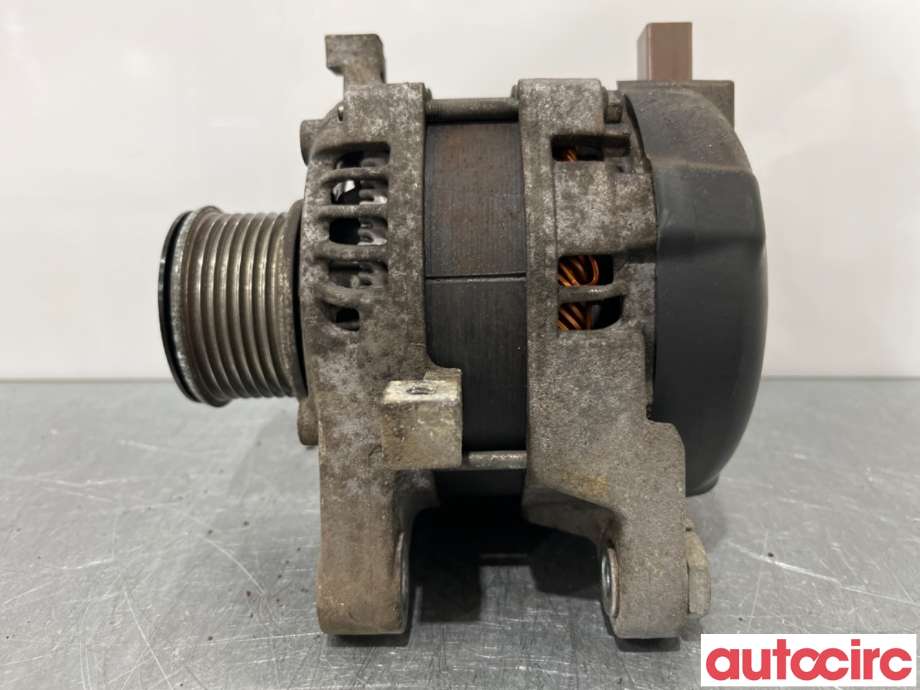 Dynamo til Toyota Hilux 2016-2020  (TOYOTA|2706030230|104211-3620|27060-30230)