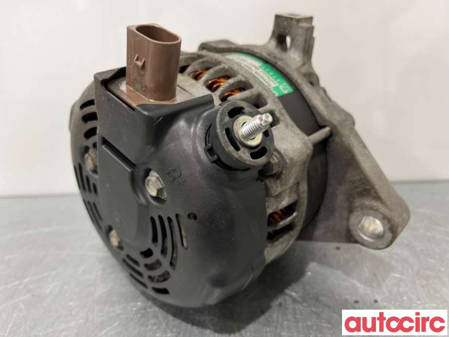 Dynamo til Toyota Hilux 2016-2020  (TOYOTA|2706030230|104211-3620|27060-30230)
