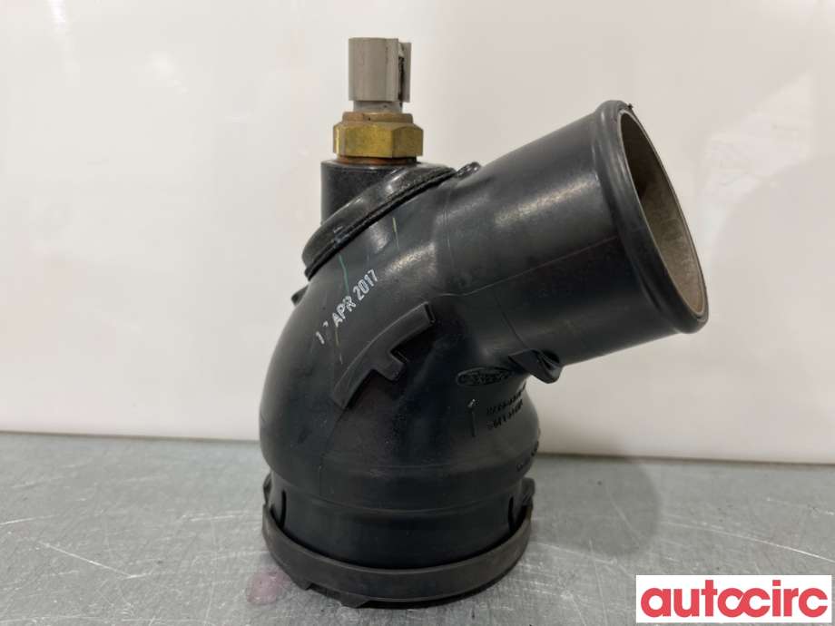 Turbo rør til Toyota Hilux 2016-2020 (TOYOTA|173630L020||17363-0L020)