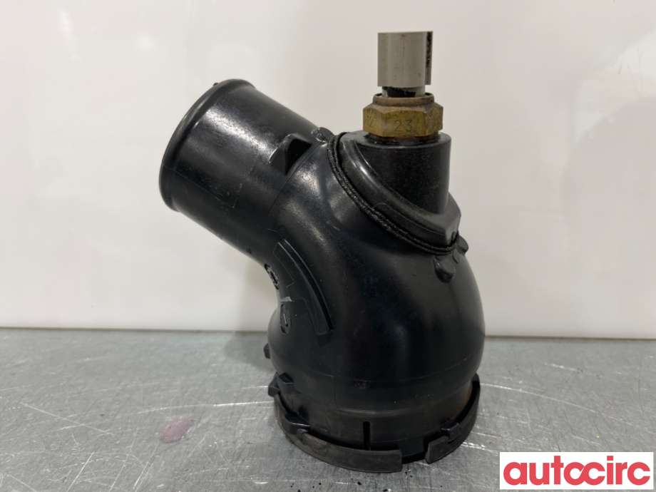 Turbo rør til Toyota Hilux 2016-2020 (TOYOTA|173630L020||17363-0L020)